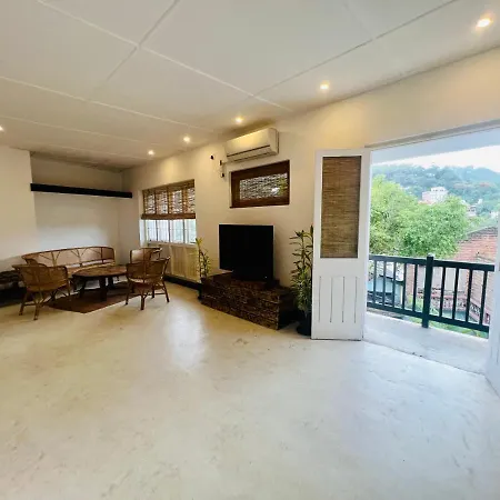 Louis Lake Villa Kandy Exterior photo