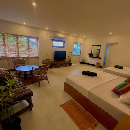 Louis Lake Villa Kandy Exterior photo